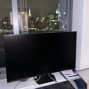 Brand New Samsung Computer Monitor - 43”